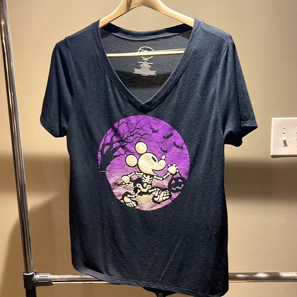 Black Mickey Mouse Halloween T-shirt, size XL